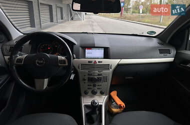 Універсал Opel Astra 2007 в  фото 12 Універсал Opel Astra 2007 в