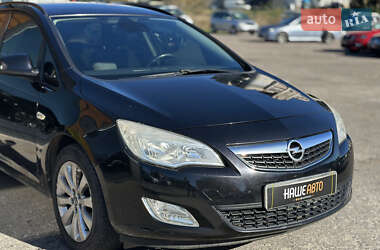 Універсал Opel Astra 2010 в  фото 9 Універсал Opel Astra 2010 в