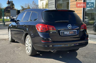 Універсал Opel Astra 2010 в  фото 13 Універсал Opel Astra 2010 в