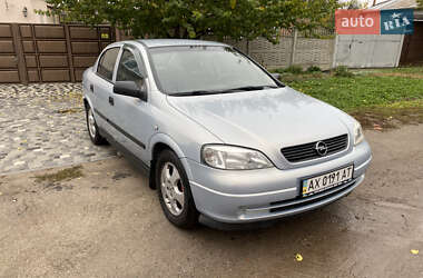 Седан Opel Astra 2004 в  фото 8 Седан Opel Astra 2004 в
