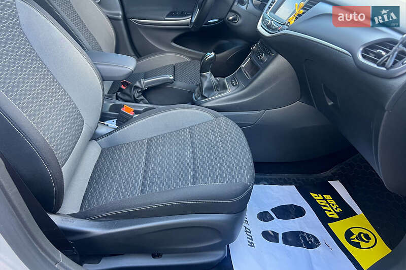 Универсал Opel Astra 2020 в Ивано-Франковске фото 9 Универсал Opel Astra 2020 в Ивано-Франковске