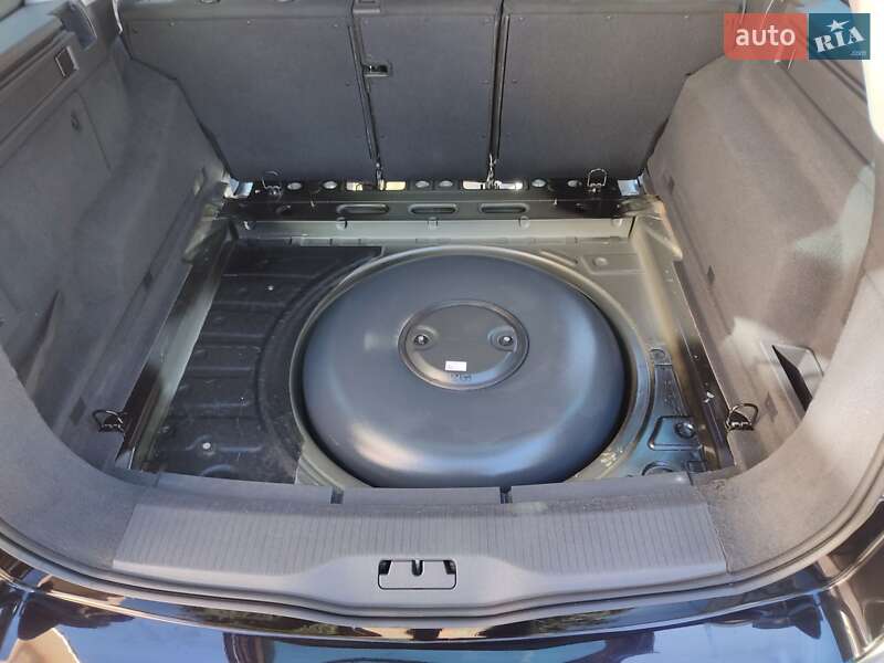 Универсал Opel Astra 2010 в Умани