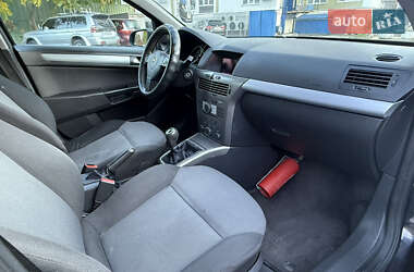 Універсал Opel Astra 2006 в  фото 9 Універсал Opel Astra 2006 в