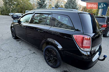 Універсал Opel Astra 2006 в  фото 14 Універсал Opel Astra 2006 в