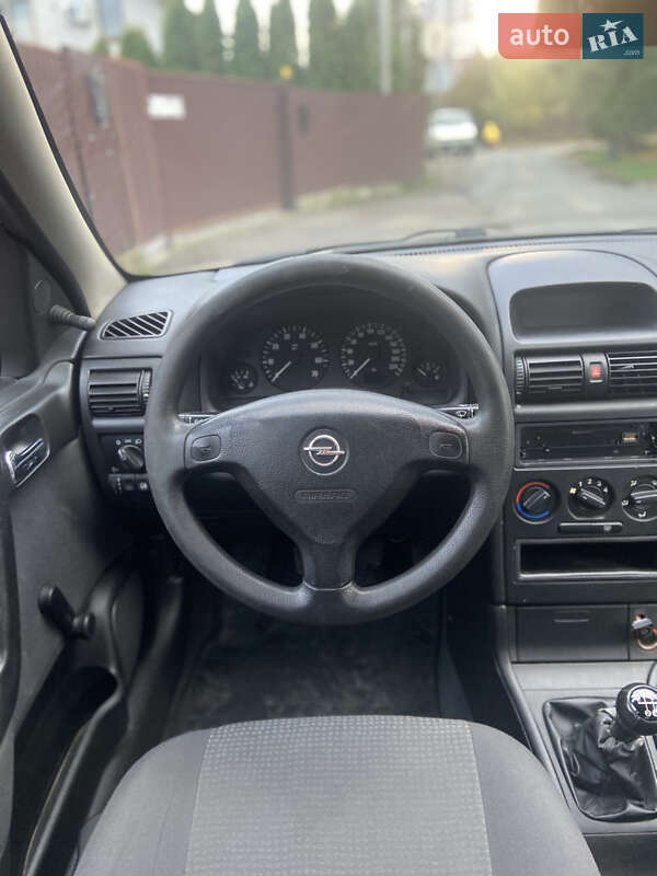 Седан Opel Astra 2008 в Києві фото 18 Седан Opel Astra 2008 в Києві