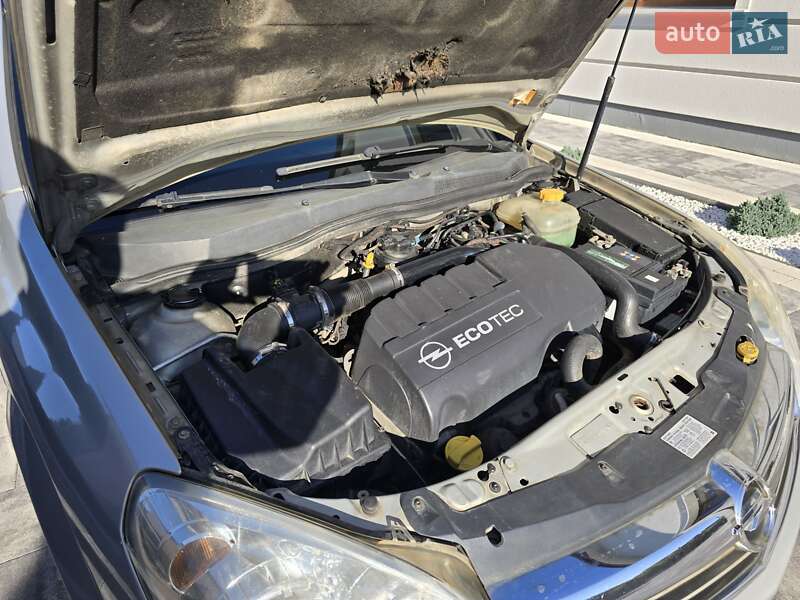 Універсал Opel Astra 2007 в Івано-Франківську