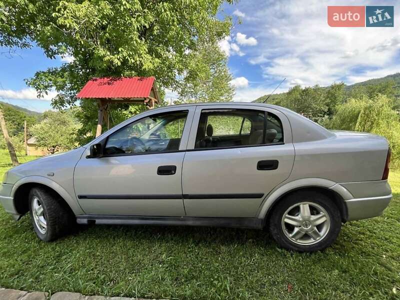 Седан Opel Astra 2007 в Ивано-Франковске фото 4 Седан Opel Astra 2007 в Ивано-Франковске