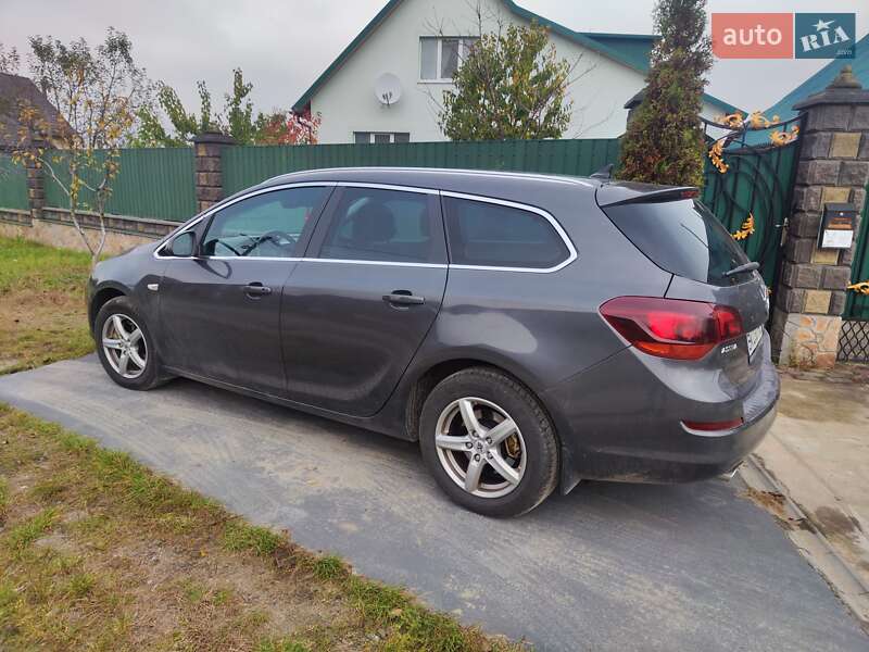 Универсал Opel Astra 2011 в Сарнах фото 4 Универсал Opel Astra 2011 в Сарнах