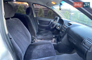 Седан Opel Astra 2000 в  фото 34 Седан Opel Astra 2000 в