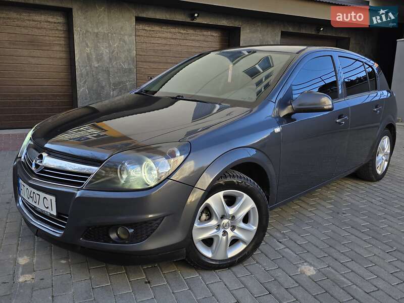 Хэтчбек Opel Astra 2012 в Тернополе фото 3 Хэтчбек Opel Astra 2012 в Тернополе