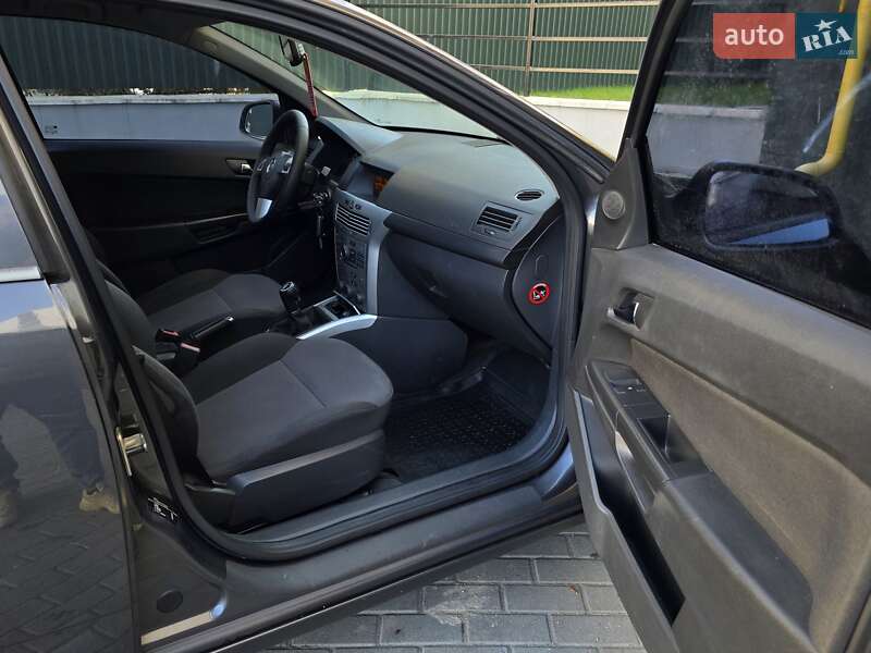 Хэтчбек Opel Astra 2012 в Тернополе фото 33 Хэтчбек Opel Astra 2012 в Тернополе