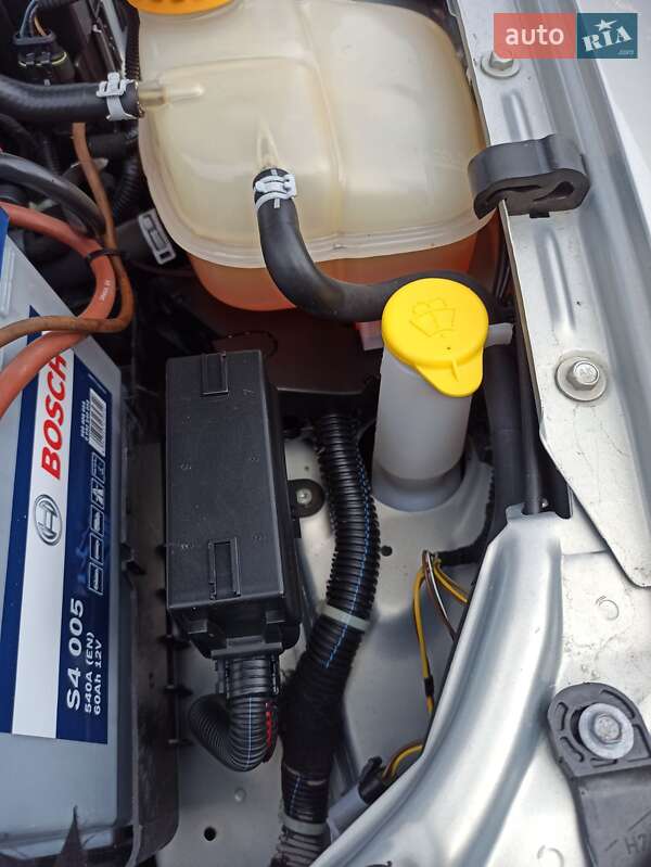 Седан Opel Astra 2007 в Кременчуці