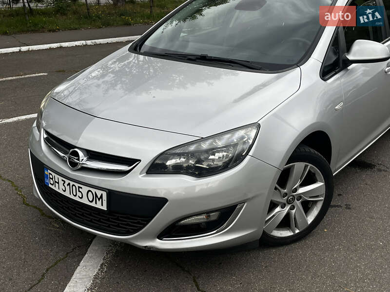 Универсал Opel Astra 2013 в Одессе фото 2 Универсал Opel Astra 2013 в Одессе