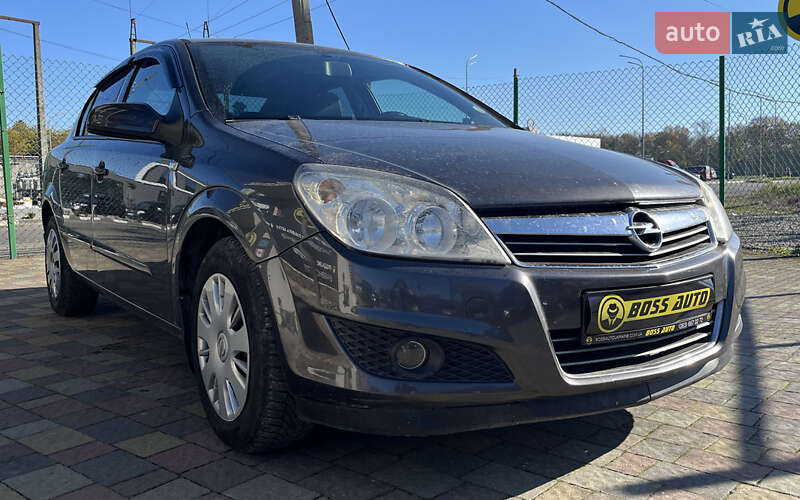 Opel Astra 2008