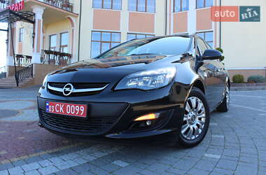 Универсал Opel Astra 2015 в 
