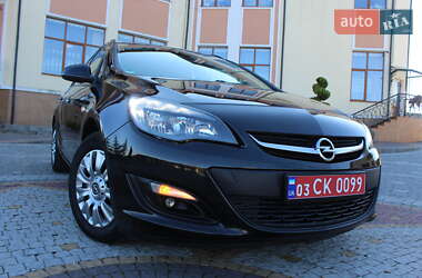 Универсал Opel Astra 2015 в 