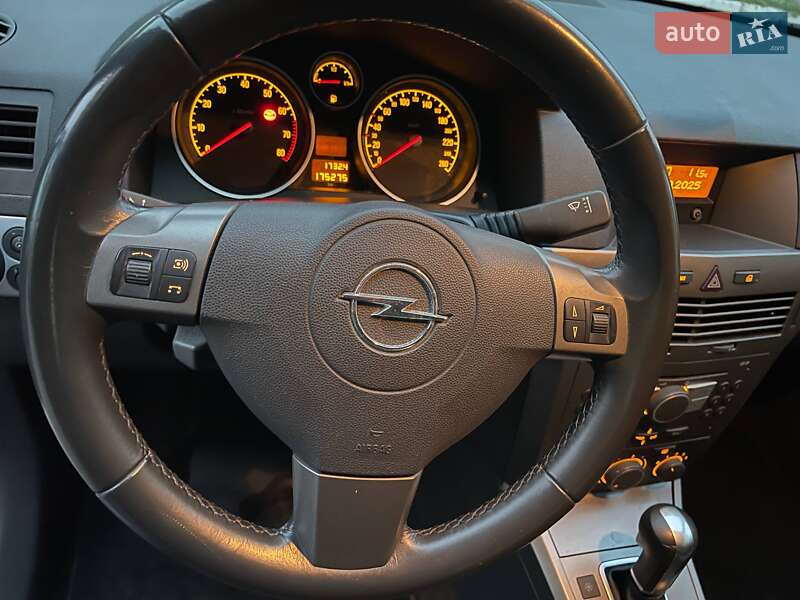 Хетчбек Opel Astra 2005 в Луцьку фото 30 Хетчбек Opel Astra 2005 в Луцьку