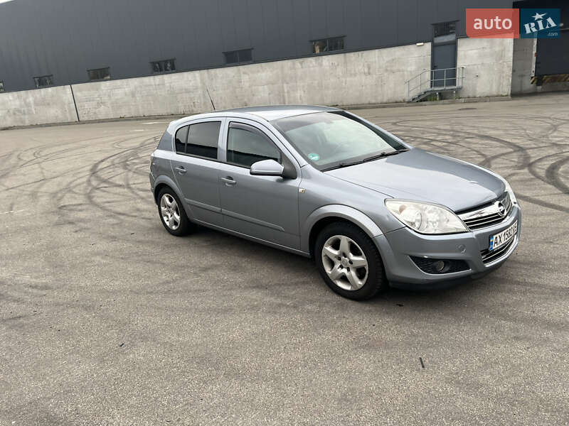 Хэтчбек Opel Astra 2007 в Киеве фото 5 Хэтчбек Opel Astra 2007 в Киеве