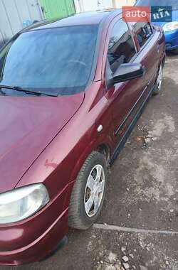 Седан Opel Astra 2003 в  фото 7 Седан Opel Astra 2003 в