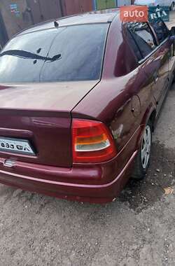Седан Opel Astra 2003 в  фото 19 Седан Opel Astra 2003 в