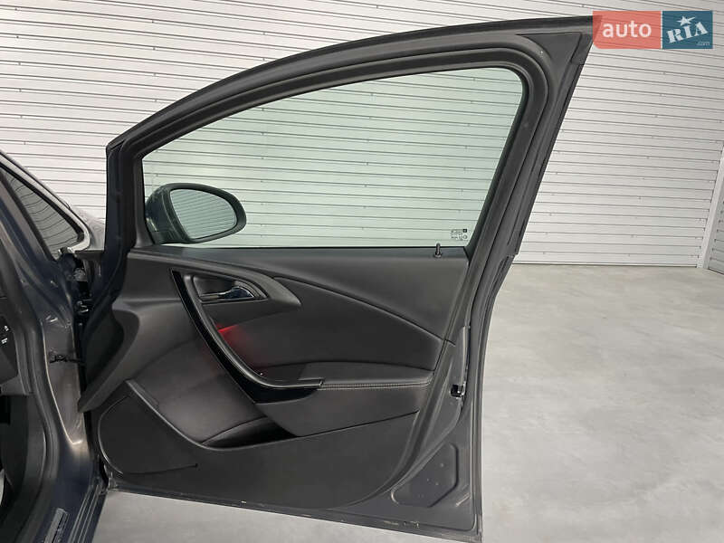 Універсал Opel Astra 2015 в Стрию фото 56 Універсал Opel Astra 2015 в Стрию