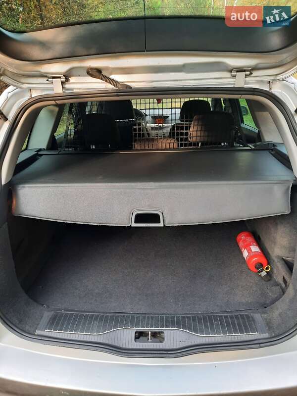 Универсал Opel Astra 2008 в Кременце