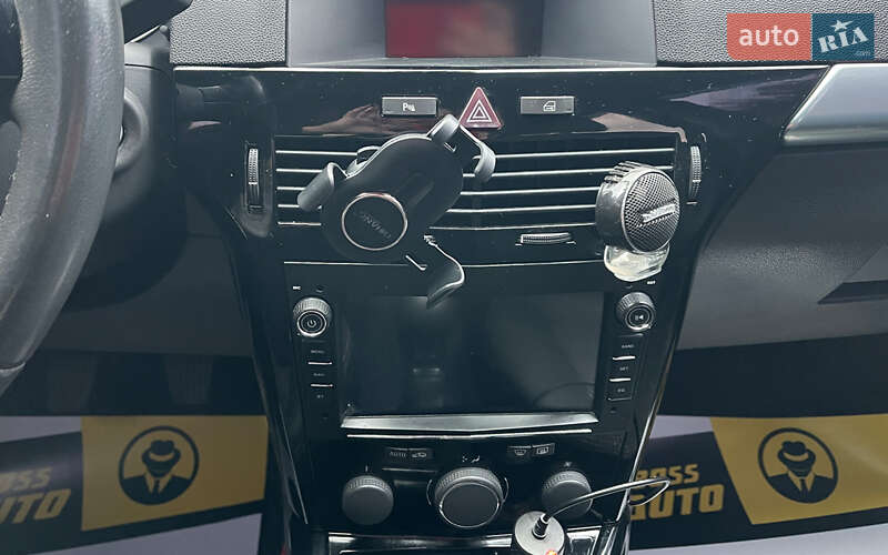 Хэтчбек Opel Astra 2010 в Коломые