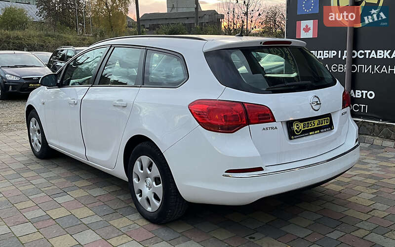 Универсал Opel Astra 2014 в Стрые фото 5 Универсал Opel Astra 2014 в Стрые