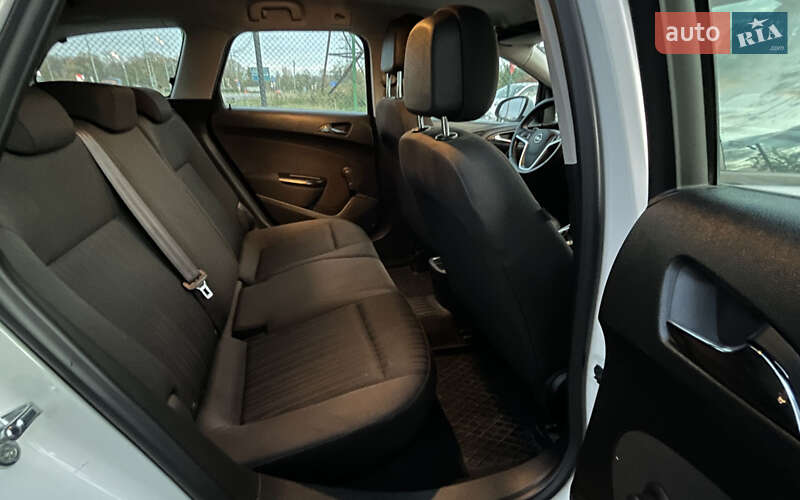 Универсал Opel Astra 2014 в Стрые фото 19 Универсал Opel Astra 2014 в Стрые