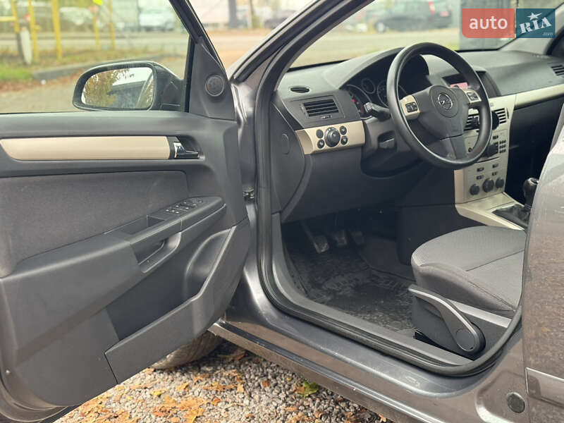 Хэтчбек Opel Astra 2008 в Виннице фото 18 Хэтчбек Opel Astra 2008 в Виннице