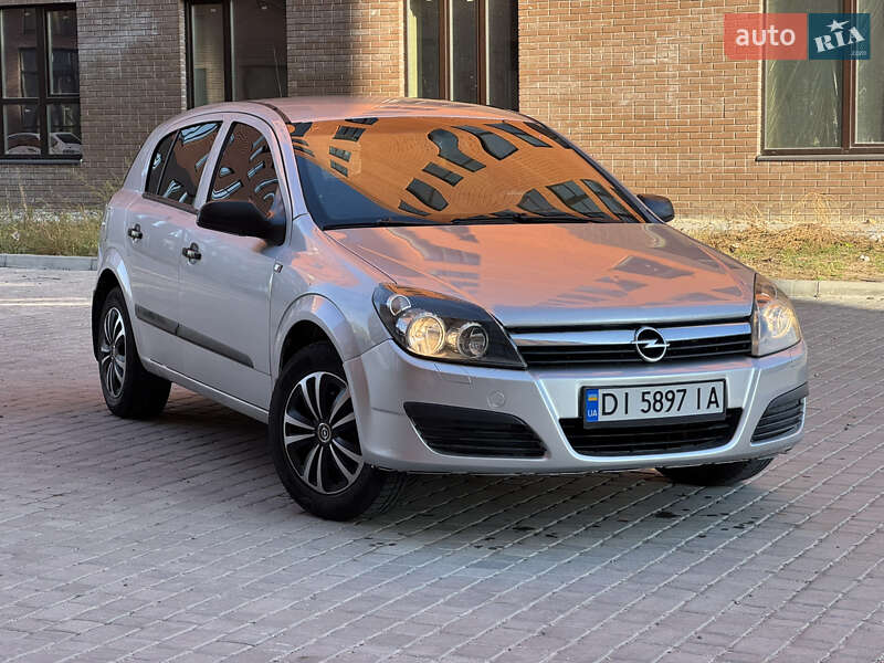 Хетчбек Opel Astra 2006 в Нетішині