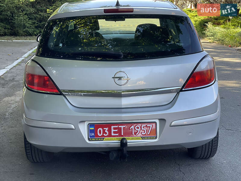 Хэтчбек Opel Astra 2005 в Киеве фото 9 Хэтчбек Opel Astra 2005 в Киеве