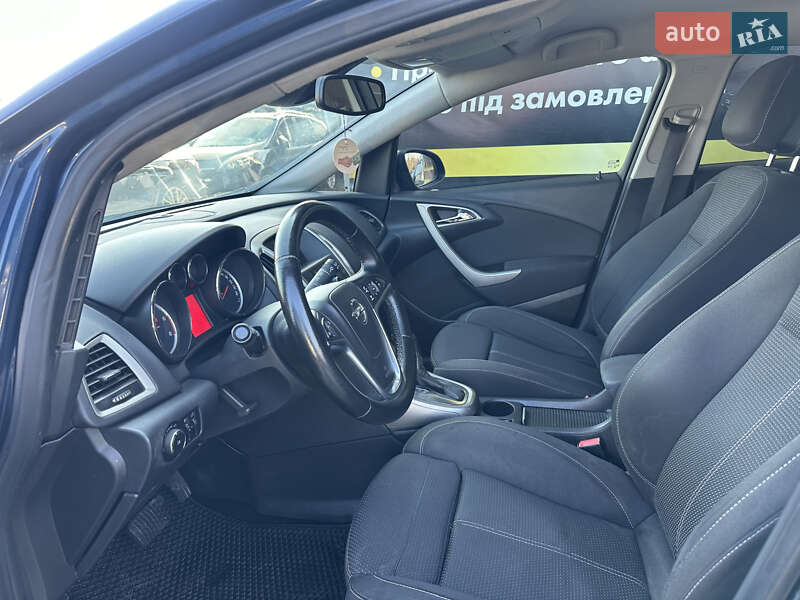 Хэтчбек Opel Astra 2010 в Ивано-Франковске