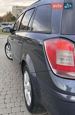 Универсал Opel Astra 2008 в 