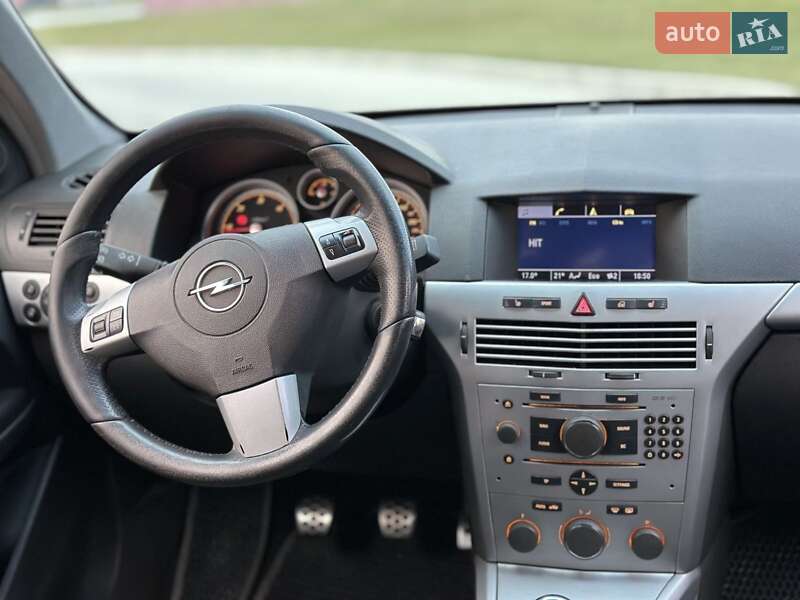 Універсал Opel Astra 2008 в Львові