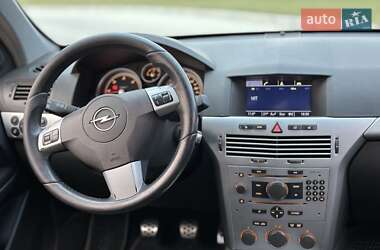 Универсал Opel Astra 2008 в 