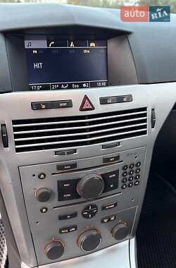 Универсал Opel Astra 2008 в 