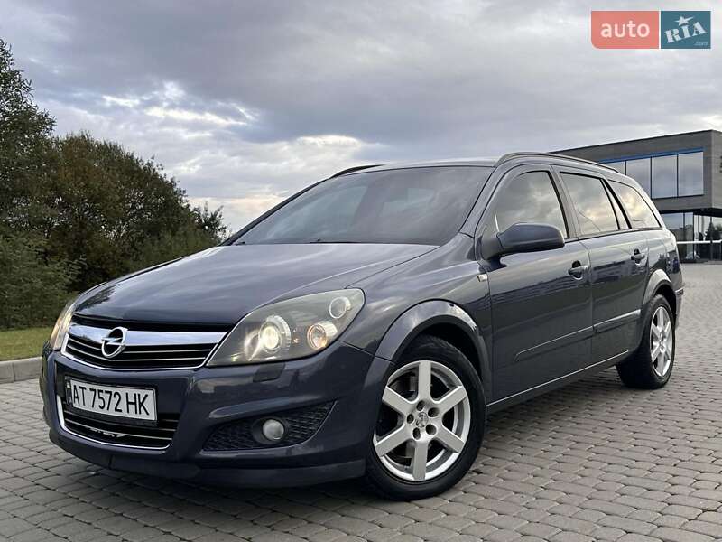 Універсал Opel Astra 2008 в Львові