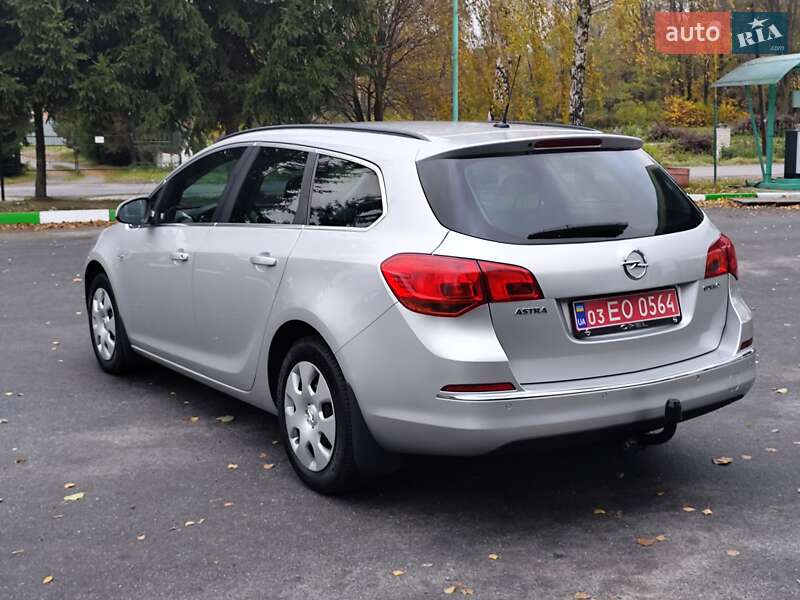 Универсал Opel Astra 2014 в Звягеле фото 4 Универсал Opel Astra 2014 в Звягеле