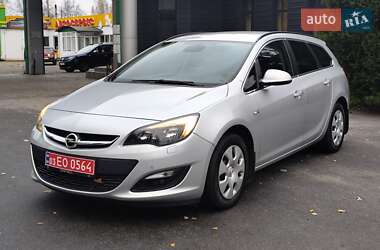 Універсал Opel Astra 2014 в 