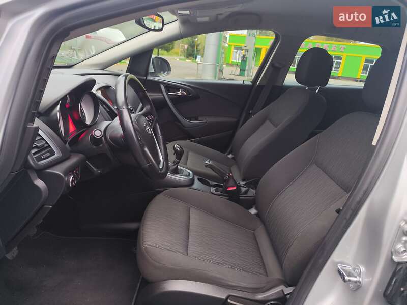 Универсал Opel Astra 2014 в Звягеле фото 21 Универсал Opel Astra 2014 в Звягеле