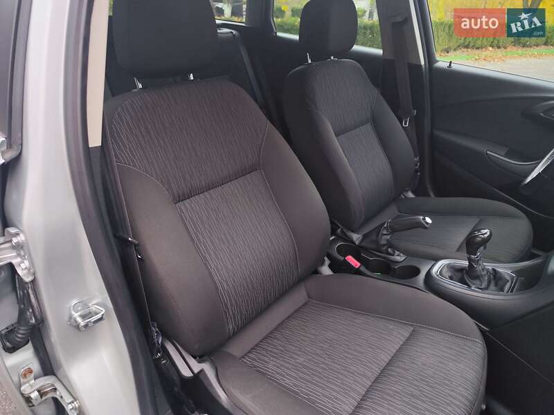 Универсал Opel Astra 2014 в Звягеле фото 47 Универсал Opel Astra 2014 в Звягеле