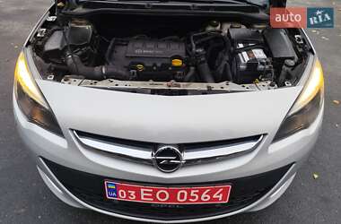 Універсал Opel Astra 2014 в 