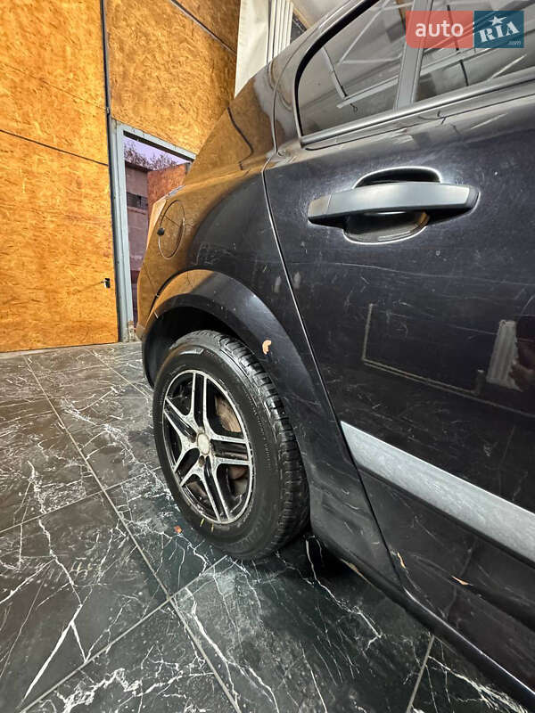 Хэтчбек Opel Astra 2006 в Днепре