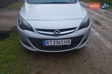 Універсал Opel Astra 2015 в Отинії Універсал Opel Astra 2015 в Отинії