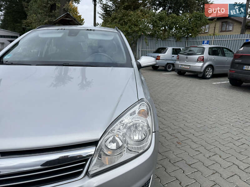 Универсал Opel Astra 2007 в Виннице