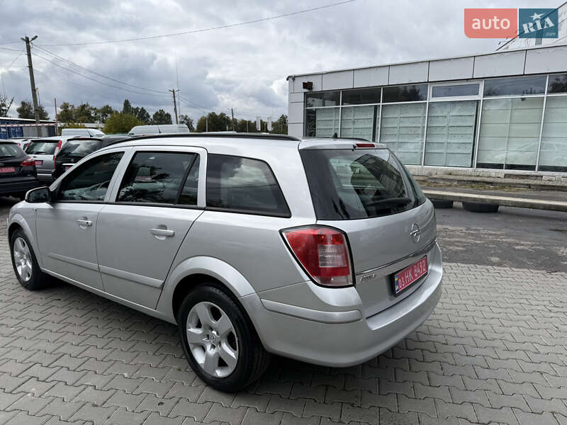 Универсал Opel Astra 2007 в Виннице