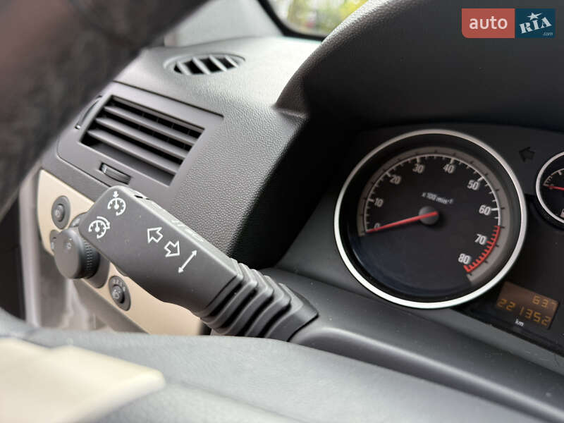 Универсал Opel Astra 2007 в Виннице