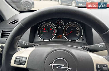 Універсал Opel Astra 2008 в  фото 13 Універсал Opel Astra 2008 в
