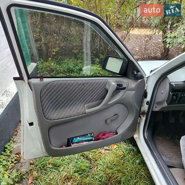 Хетчбек Opel Astra 1995 в Корсунь-Шевченківському